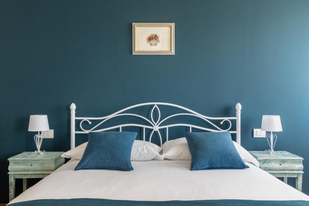 Large Double Room room - Image 2