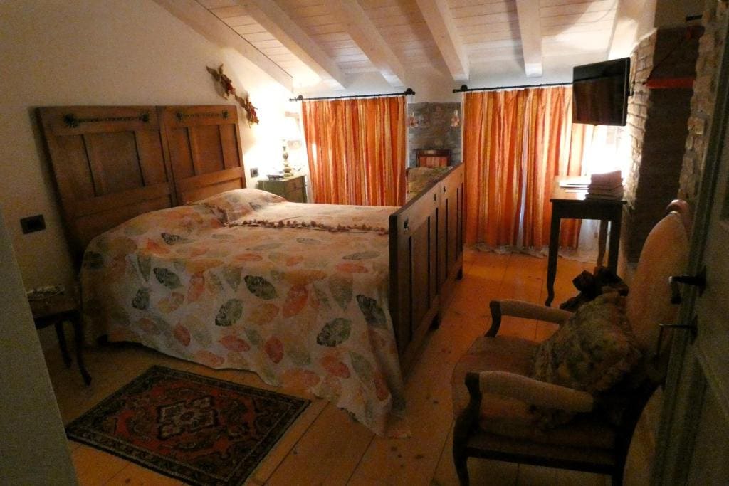 Standard King Room room - Image 2