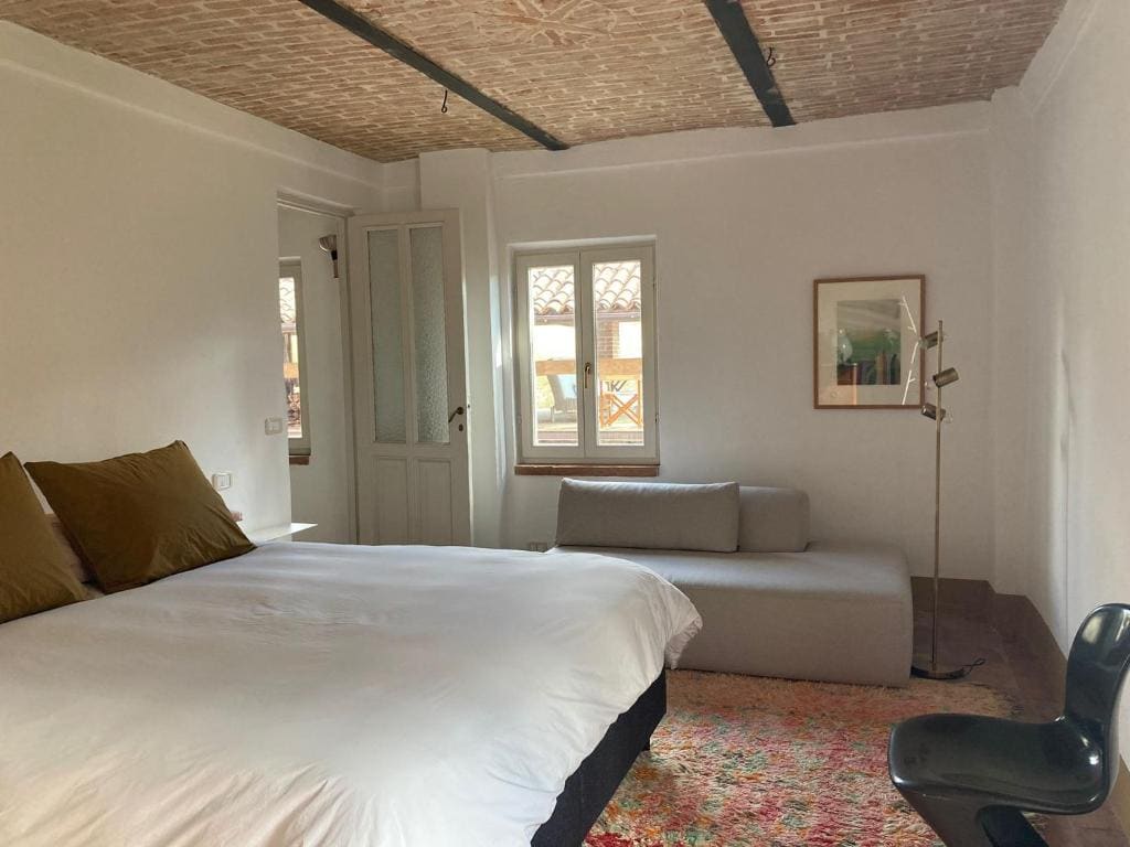 Superior King Room room - Image 2