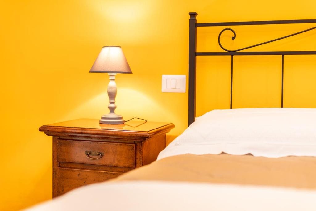 Double Room with Extra Bed room - Image 2