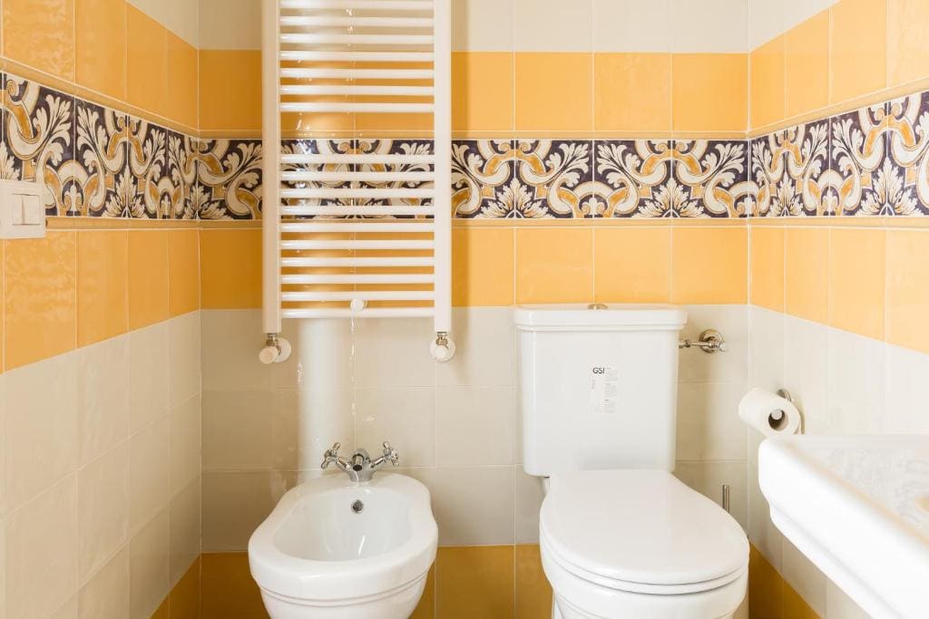 Superior Triple Room room - Image 3