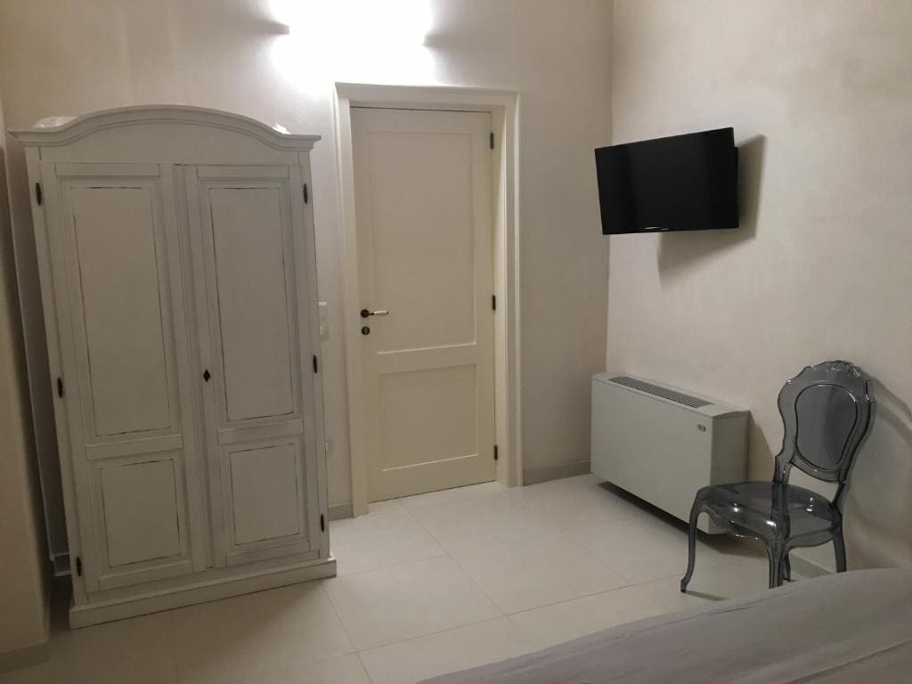 Deluxe Room room - Image 1