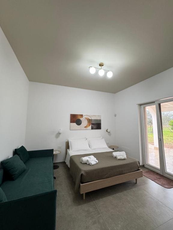 Triple Room with Private Bathroom room - Image 1