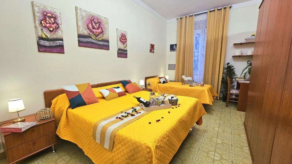 Superior Quadruple Room room - Image 1