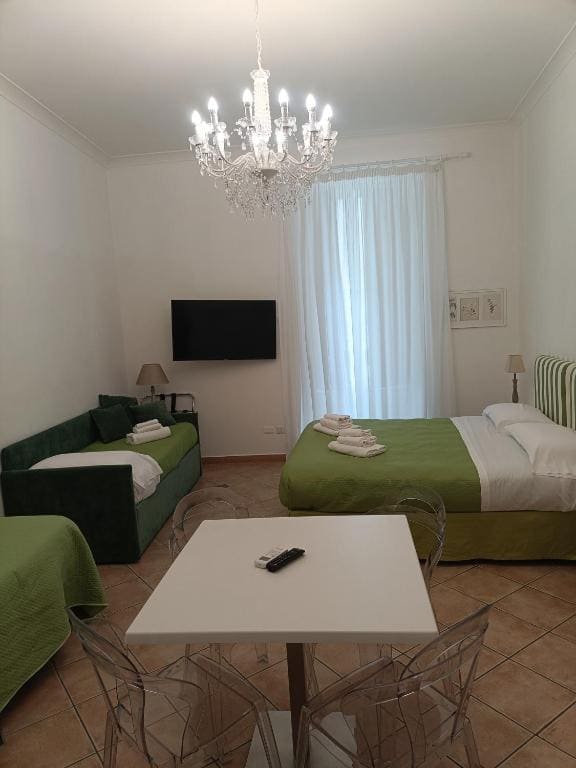 Quadruple Room room - Image 2