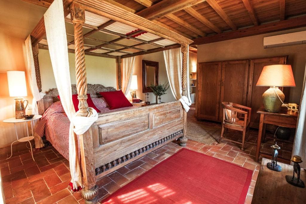 Superior Double Room room - Image 2