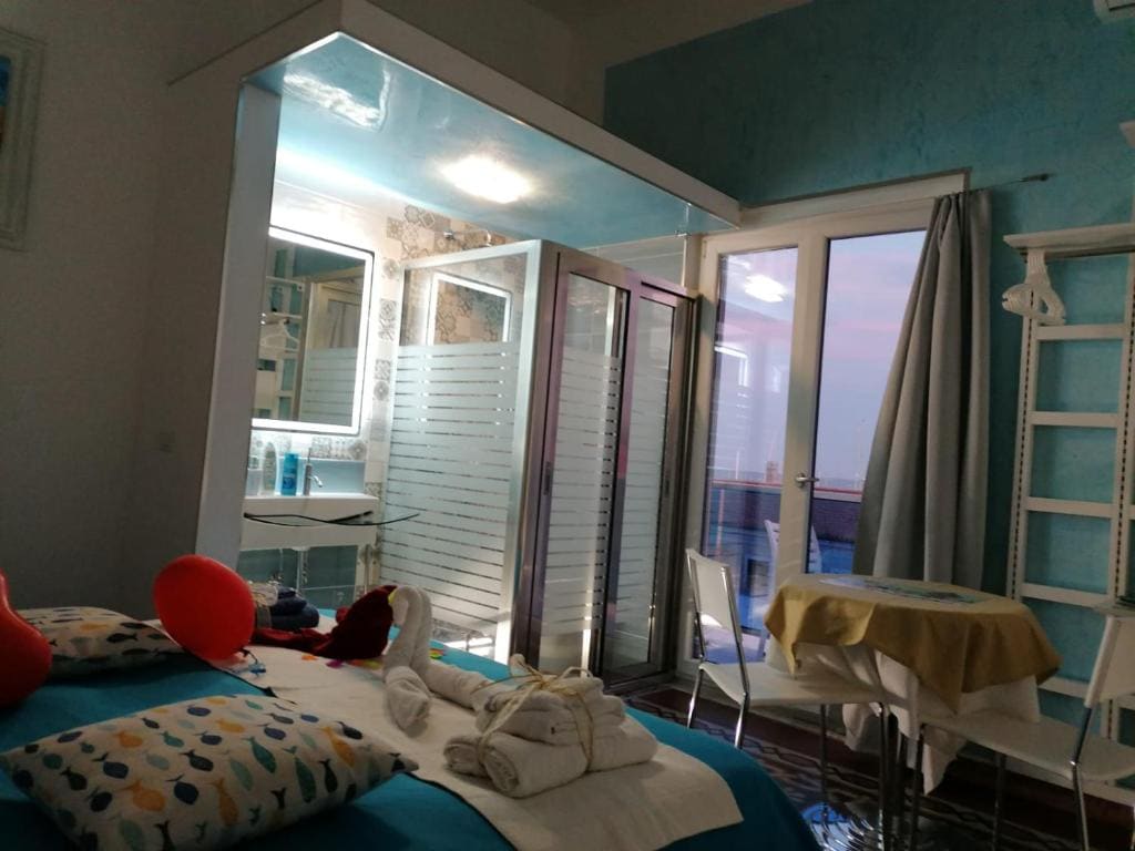 Triple Room with Private Bathroom room - Image 1