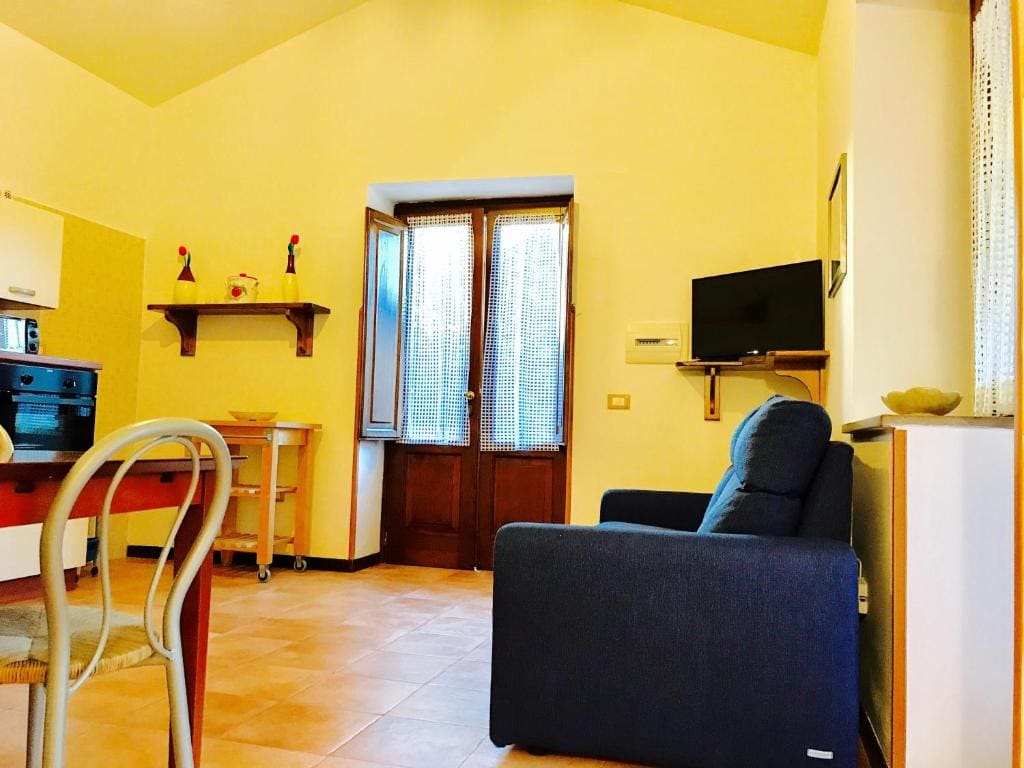 Apartment with Garden View room - Image 2