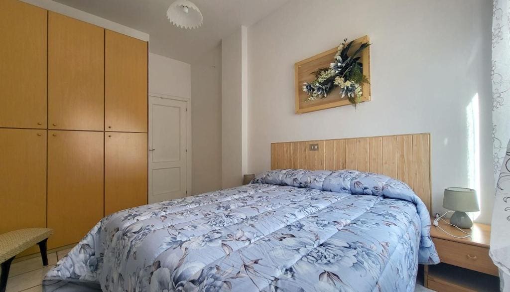 Double Room with Private Bathroom room - Image 1