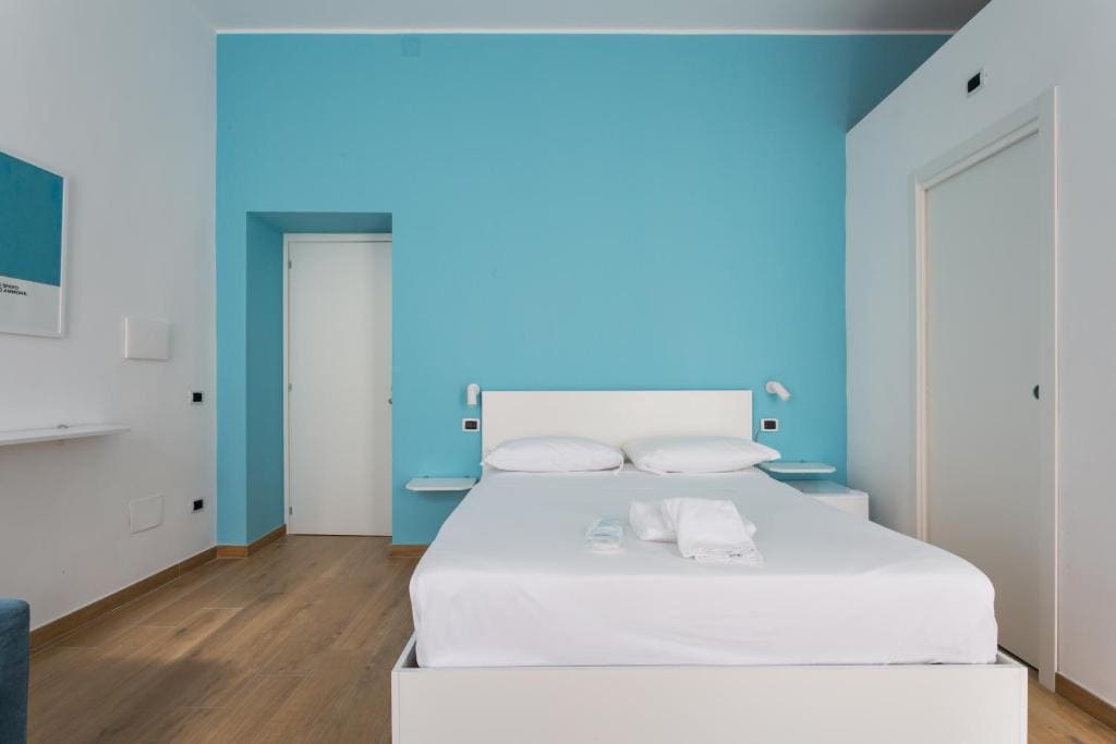 Deluxe Quadruple Room room - Image 3