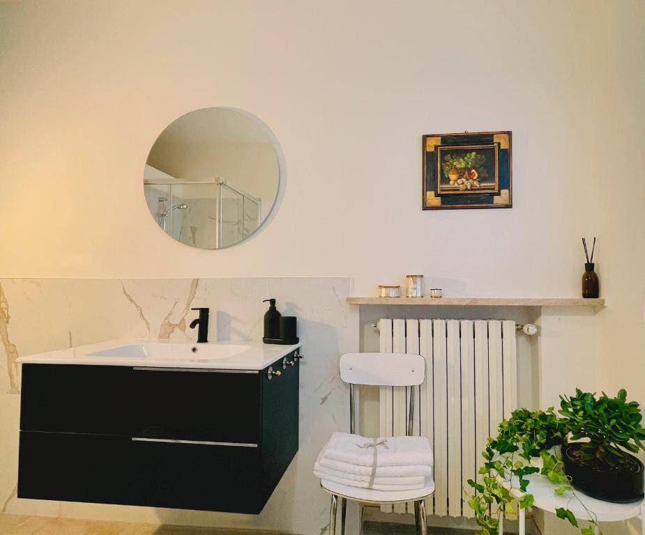 Comfort Triple Room with Shower room - Image 2