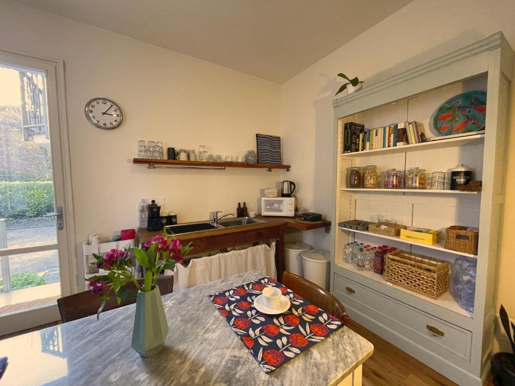 Double Room with Garden View room - Image 2