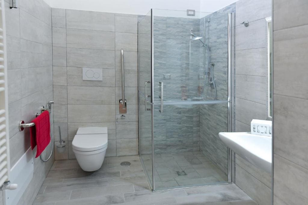 Double Room - Disability Access room - Image 1