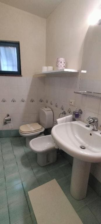 Large Double Room room - Image 3