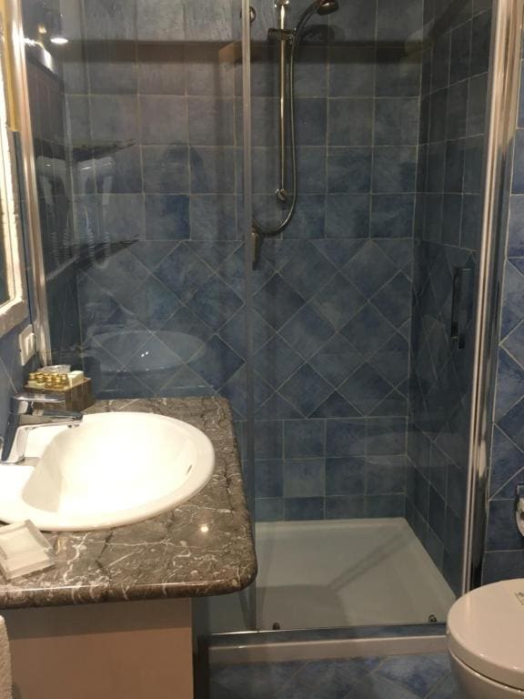 Standard Double Room room - Image 1