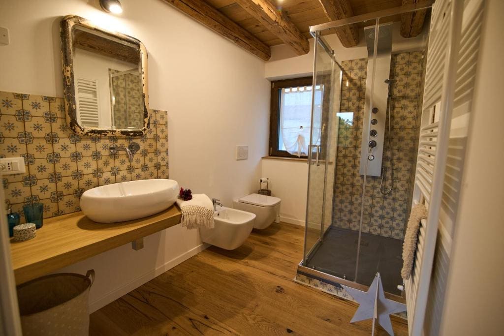 Triple Room with Bathroom room - Image 2