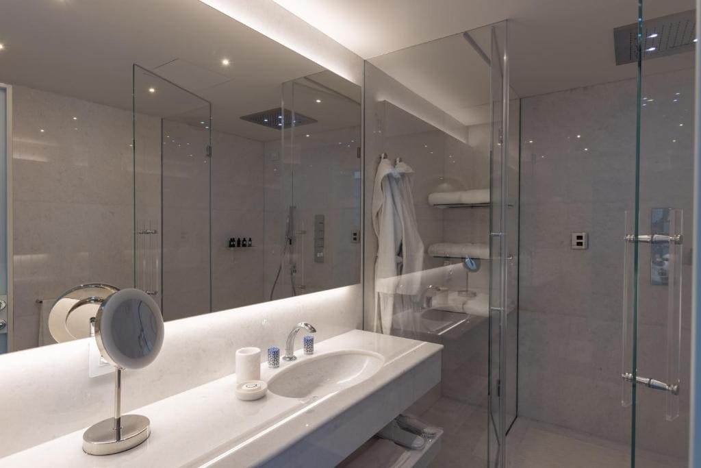 Deluxe Suite room - Image 1