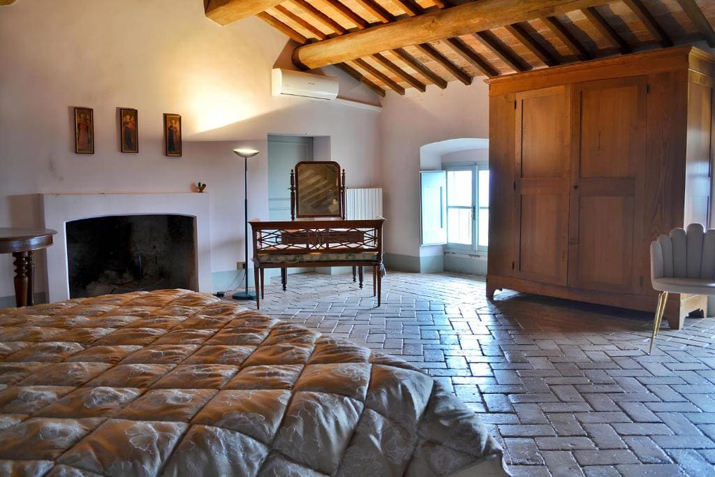 Triple Room with Private Bathroom room - Image 3