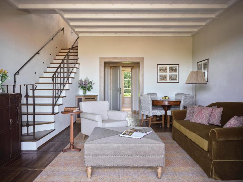 Deluxe Suite room - Image 2