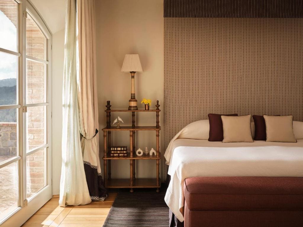 Suite room - Image 1