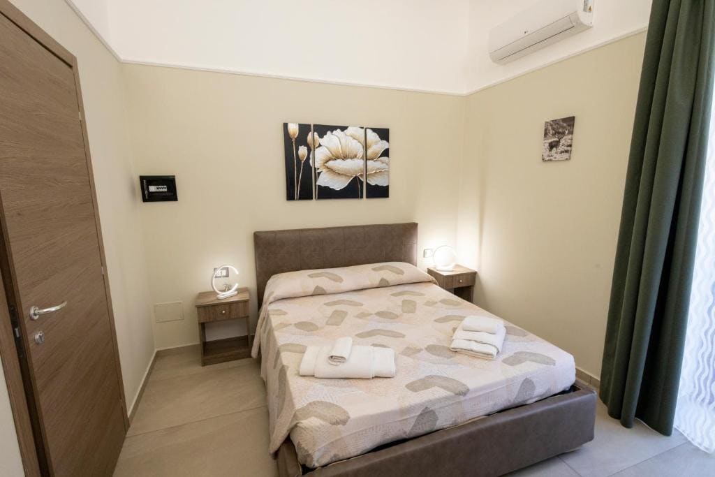 Deluxe Double Room room - Image 1