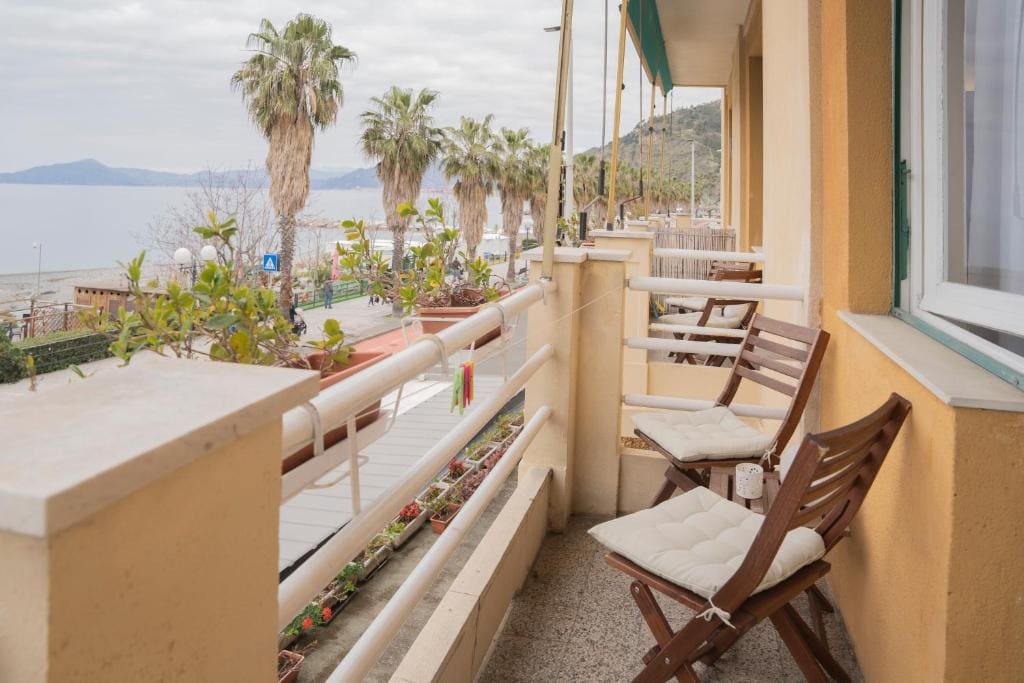 Double Room with Sea View Balcony room - Image 1