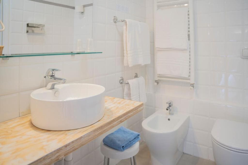 Double or Twin Room room - Image 1