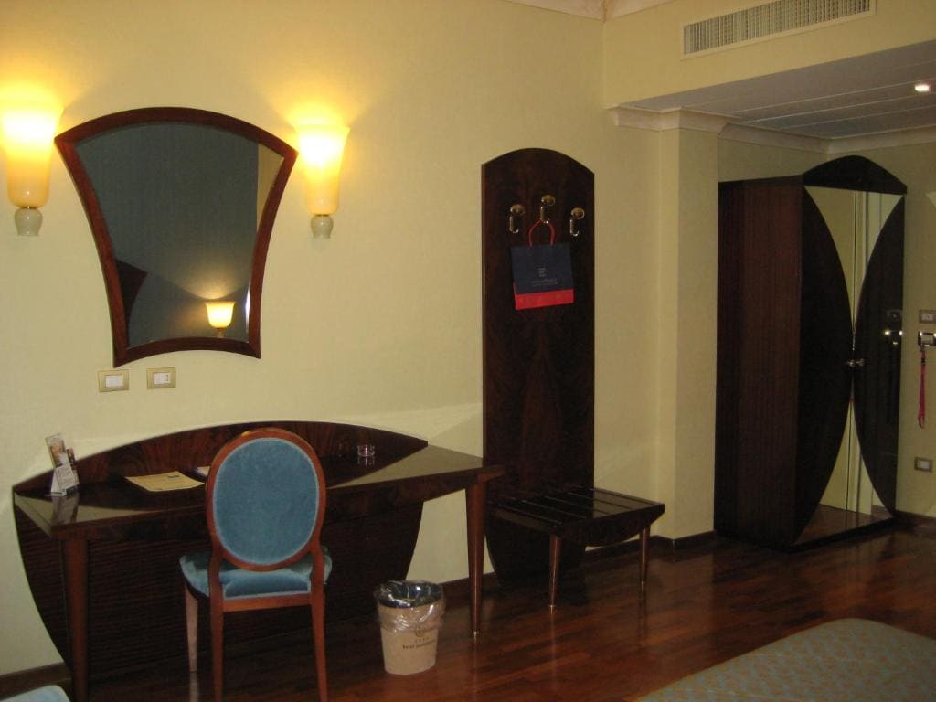 Superior Double Room room - Image 3