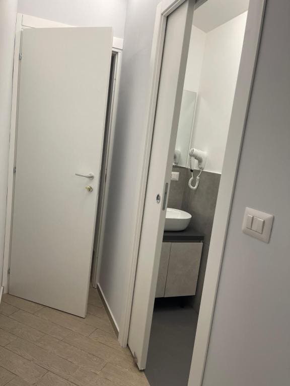 Deluxe Room room - Image 2