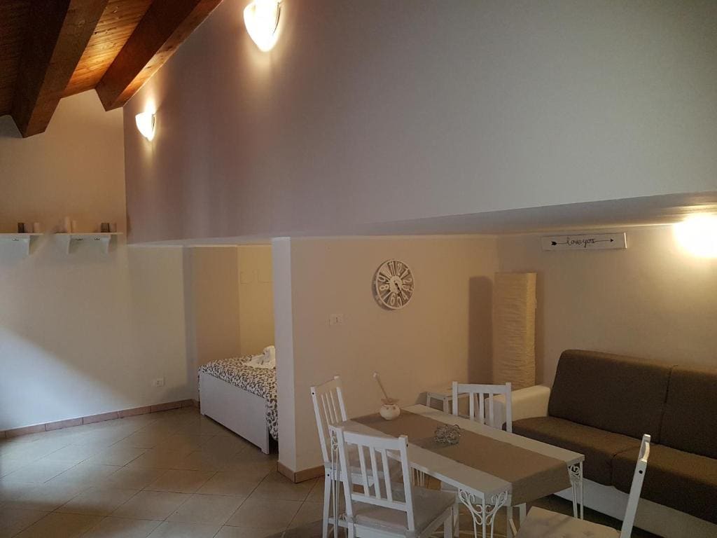 Deluxe Family Suite room - Image 1