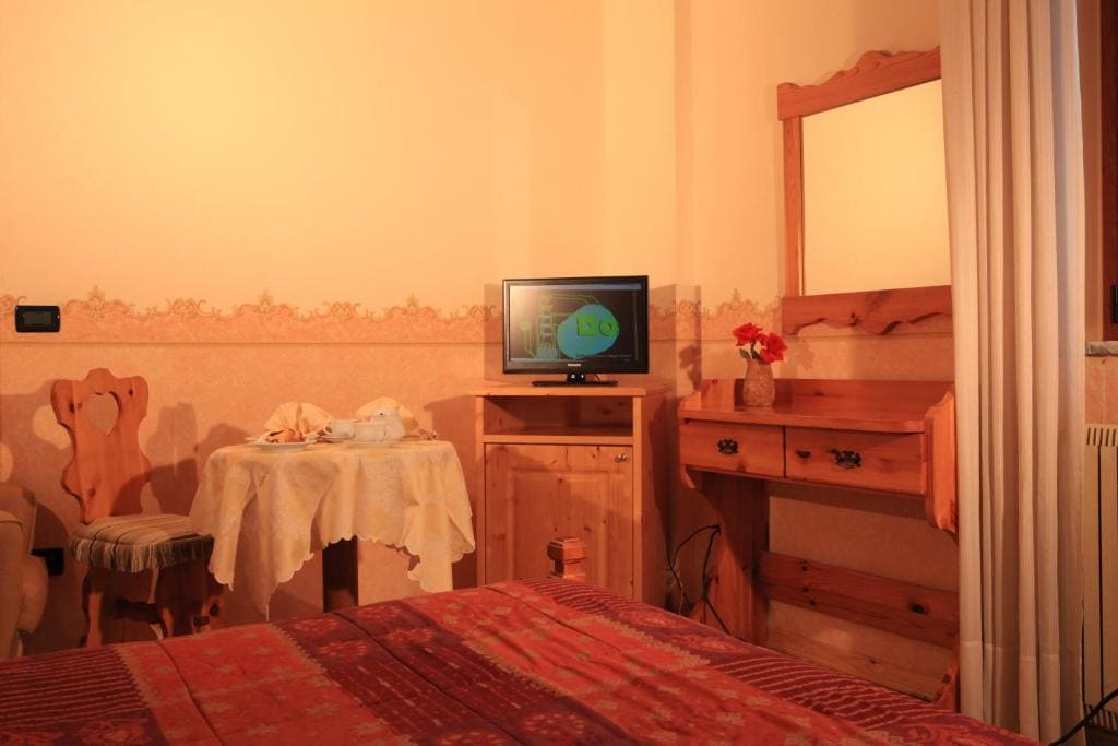 Double or Twin Room room - Image 1