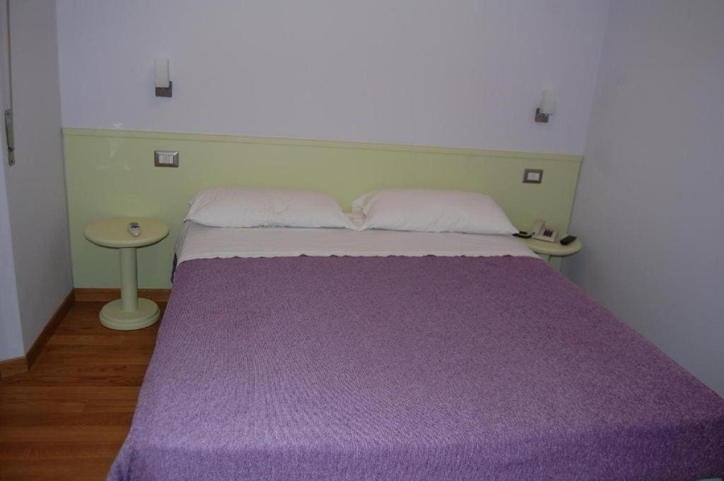 Double Room room - Image 2