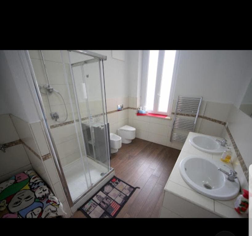 Economy Quadruple Room room - Image 3