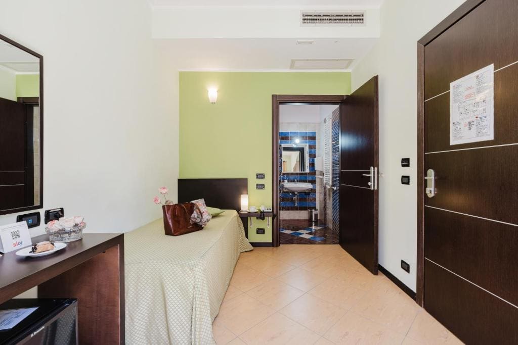 Single Room room - Image 3