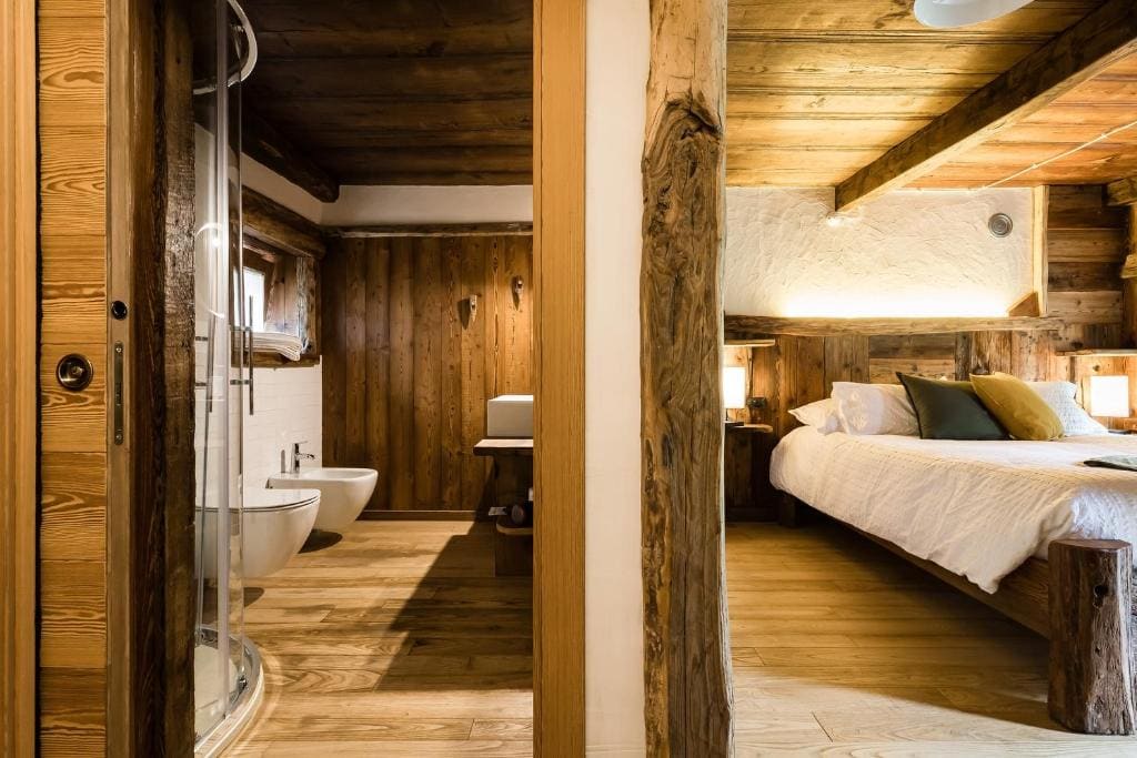 Double Room with Mountain View room - Image 2