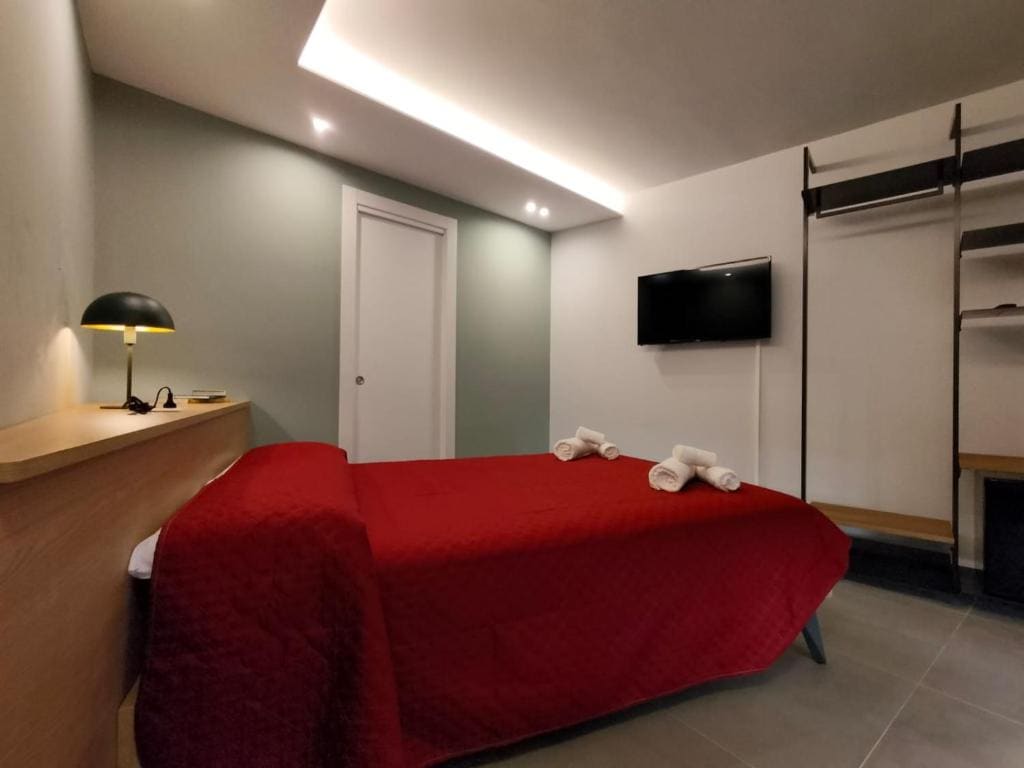Deluxe Room room - Image 2