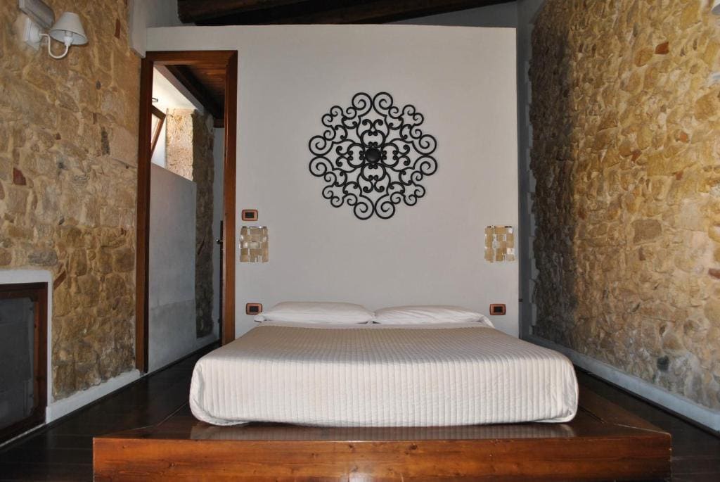Deluxe Double Room room - Image 1