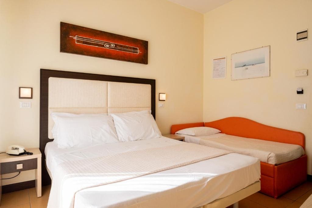 Triple Room room - Image 2