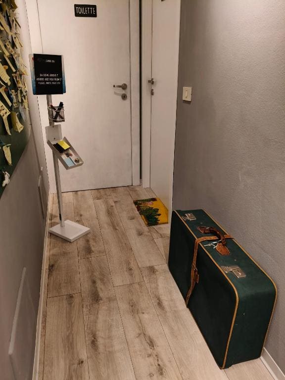 Standard Double Room with Shared Bathroom room - Image 1