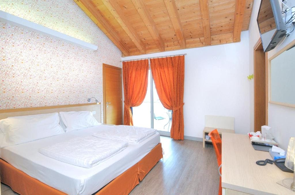 Flexible Room room - Image 2