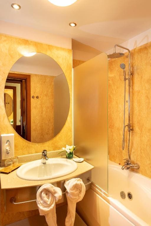 Classic Double Room room - Image 1
