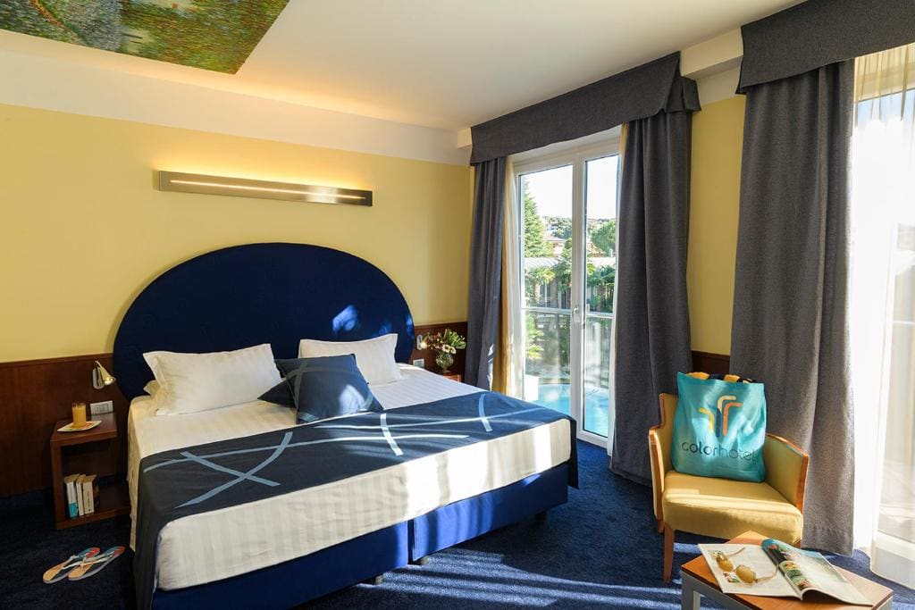 Elegance Double Room room - Image 1