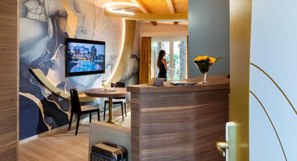 Premium Suite room - Image 3