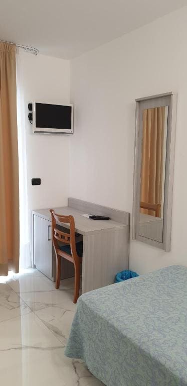 Single Room room - Image 2