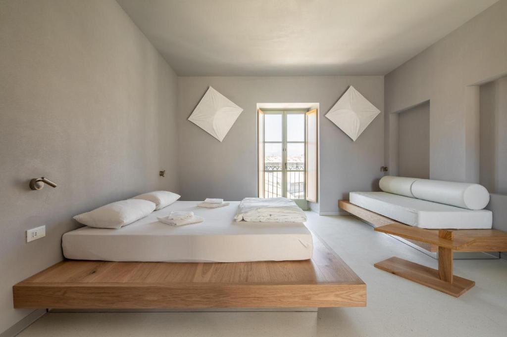 Superior Double Room room - Image 2