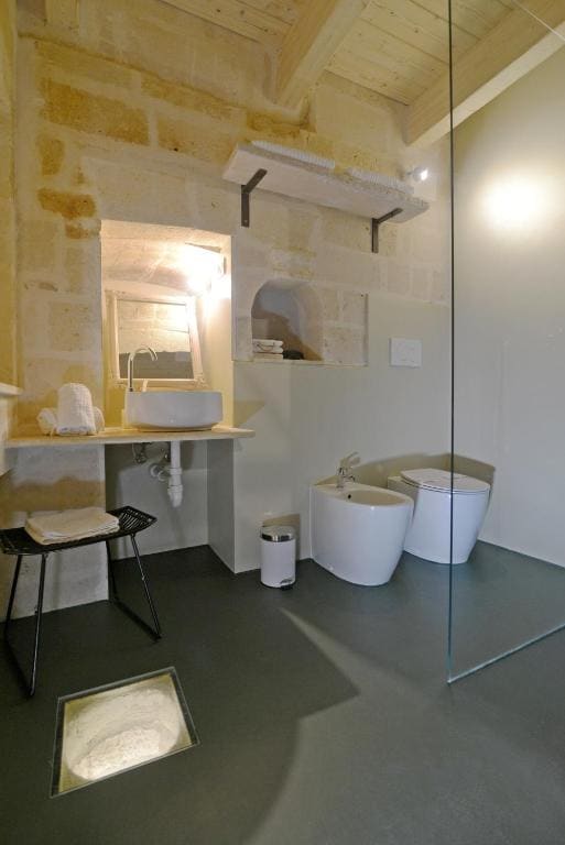 Double Room with Terrace room - Image 2