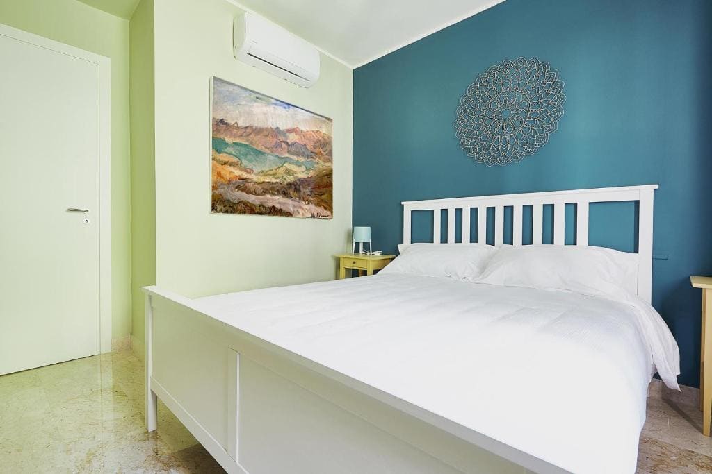 Double Room with Garden View room - Image 3