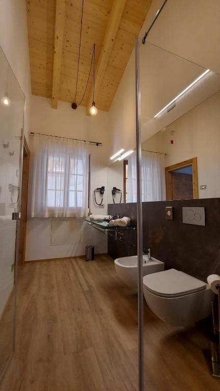 Superior Double Room room - Image 1