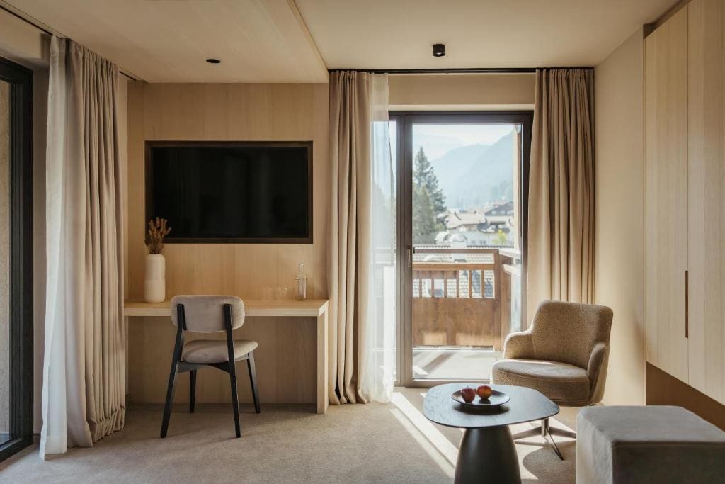 Superior King Room room - Image 1