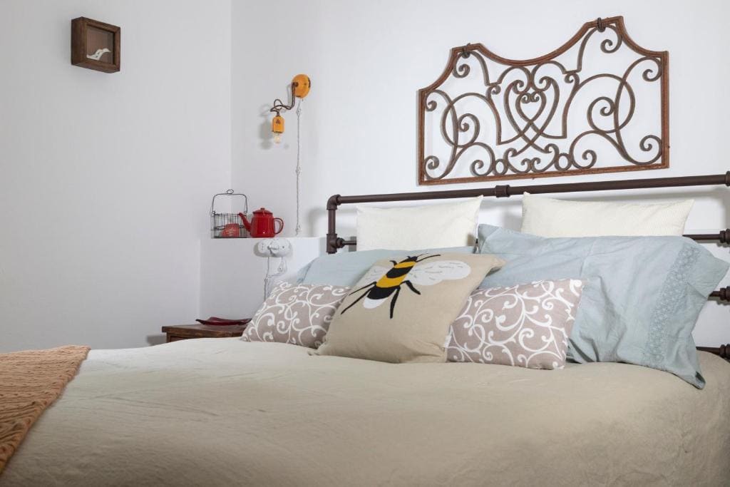 Queen Suite room - Image 2